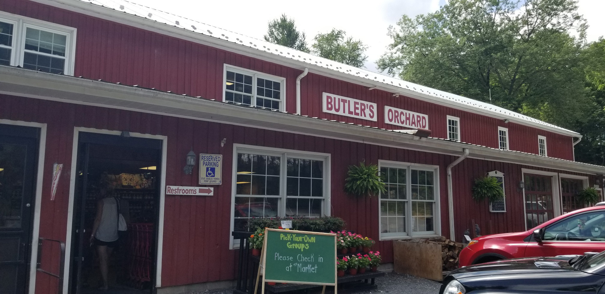 Farmer's Markets storefront